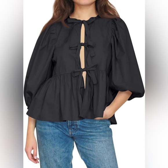 Ladies Top - Picture 1 of 4